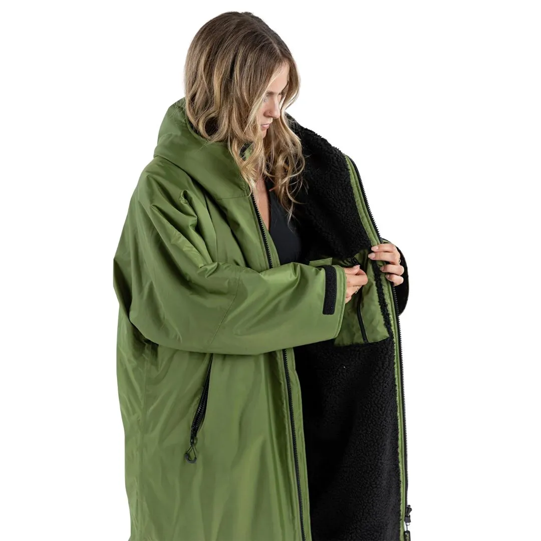 Dryrobe Advance Changing Robe Long Sleeved - Forest Green / Black