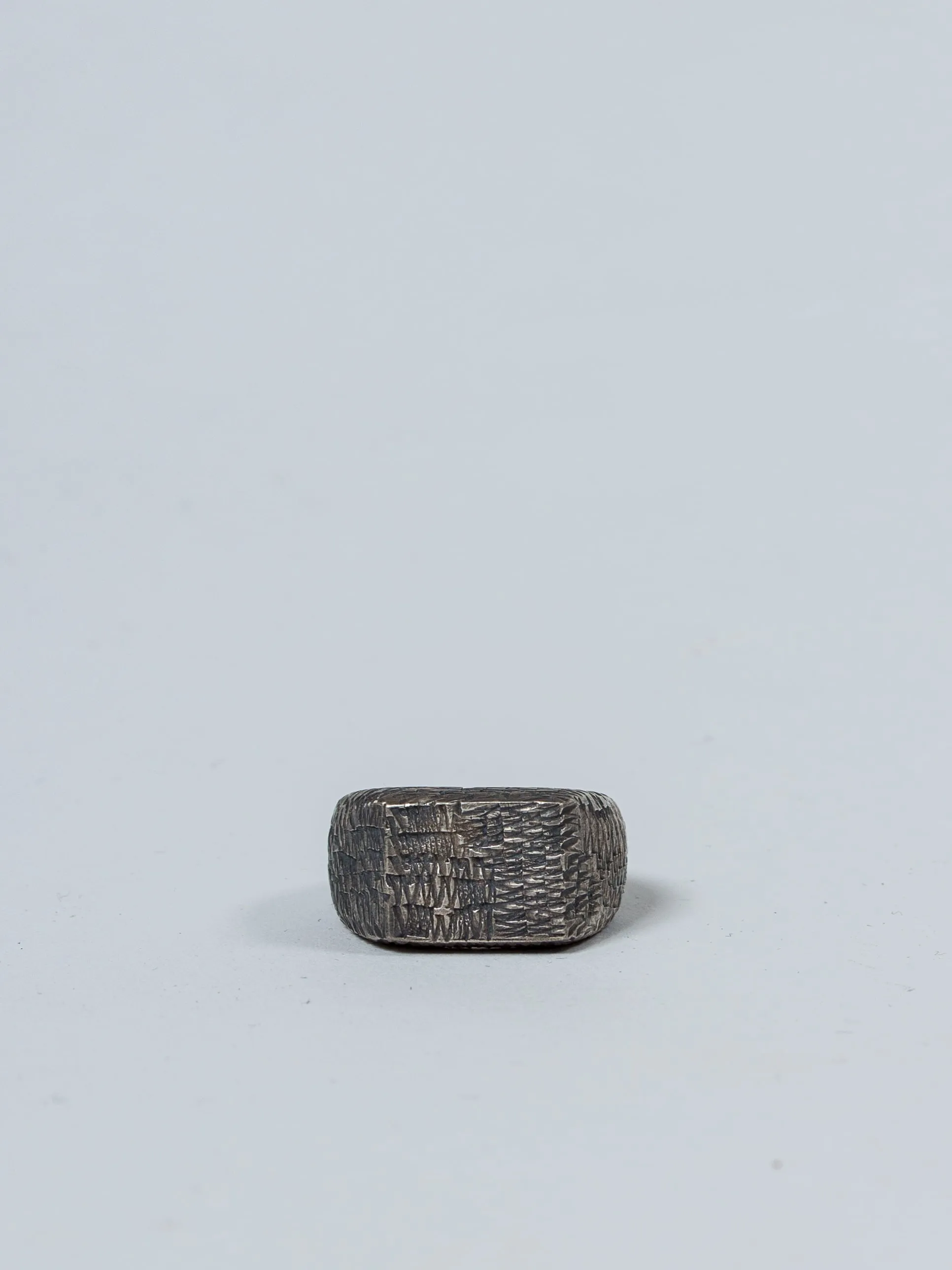 jr smith jewellery, Anti Flag Signet Ring, dark oxide