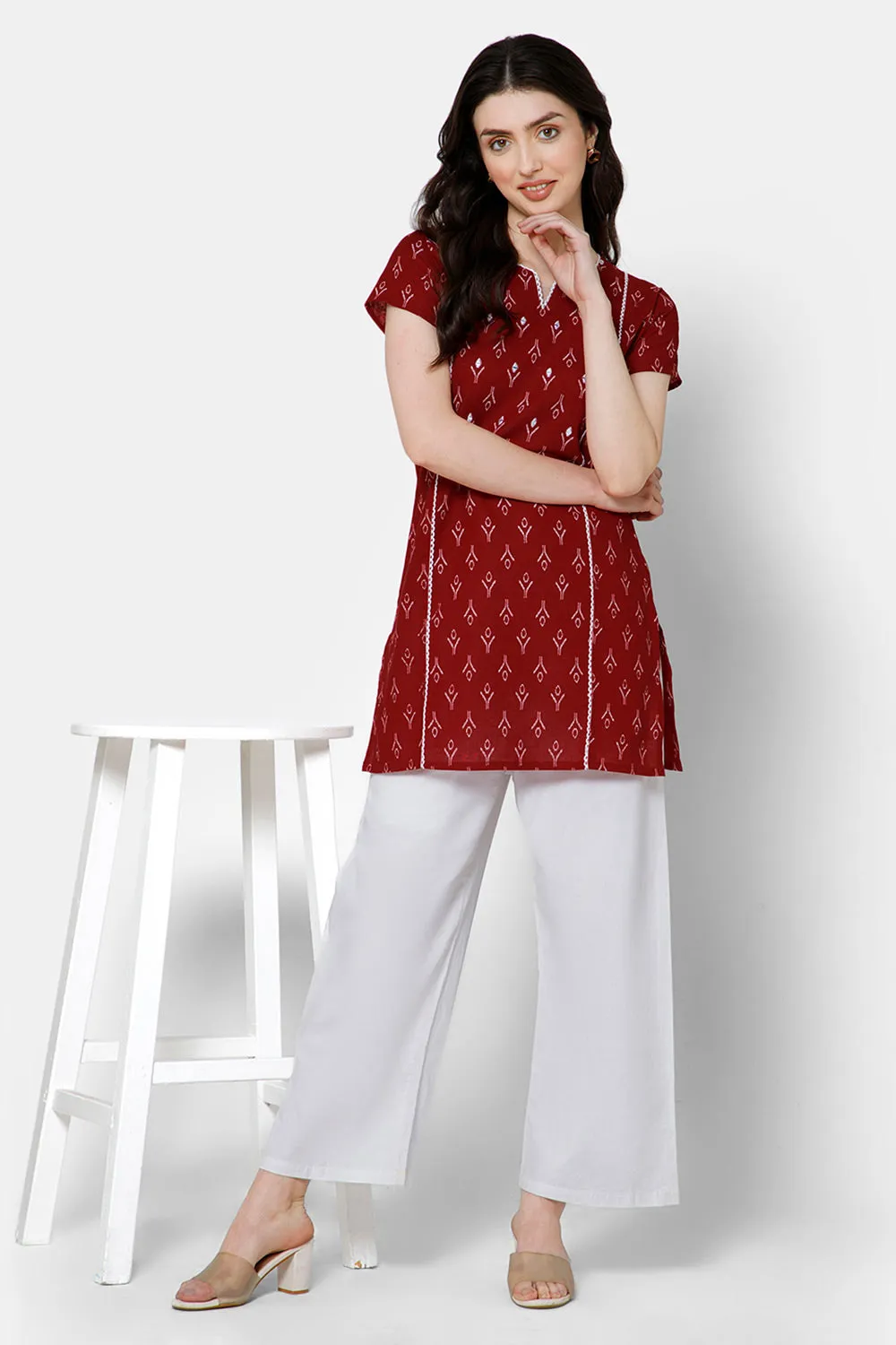 Mythri Women's Casual Tops with Minimalistic Mirror Embroidery With Lace At  The Neckline And Princess Line - Red - E010