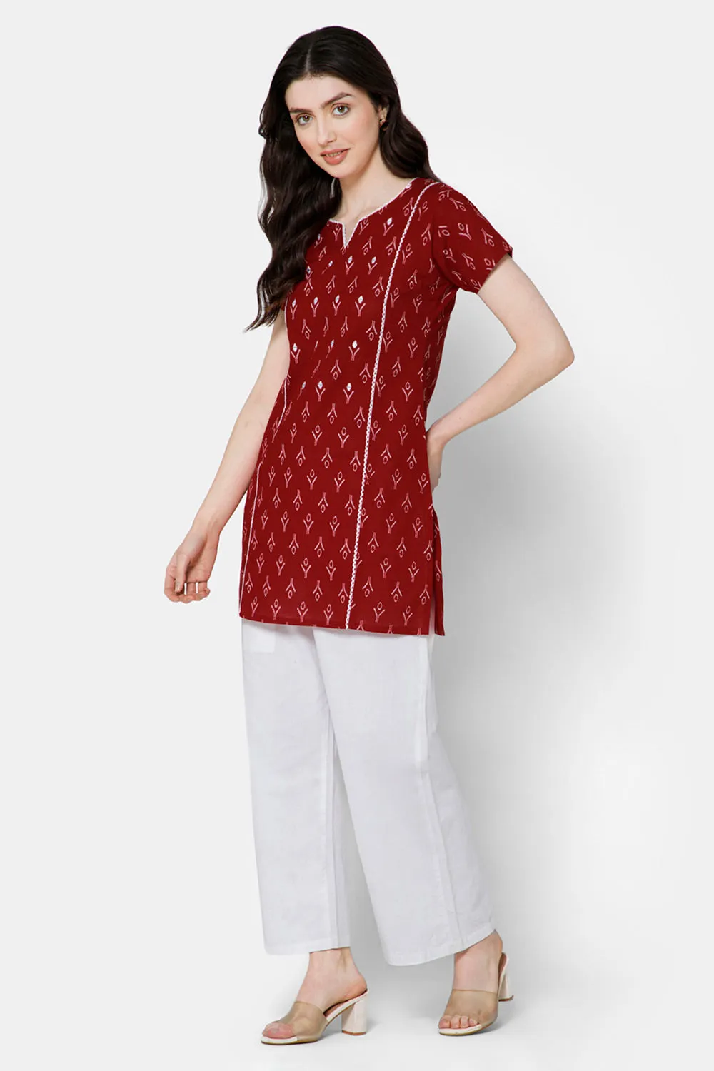 Mythri Women's Casual Tops with Minimalistic Mirror Embroidery With Lace At  The Neckline And Princess Line - Red - E010