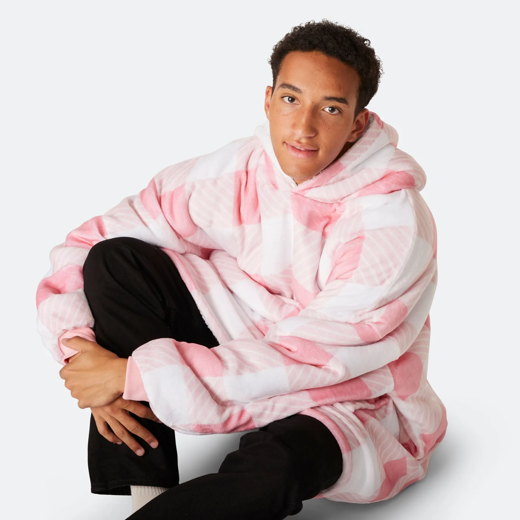 Ruter Rosa Cozy HappyHoodie for Ultimate Comfort and Style