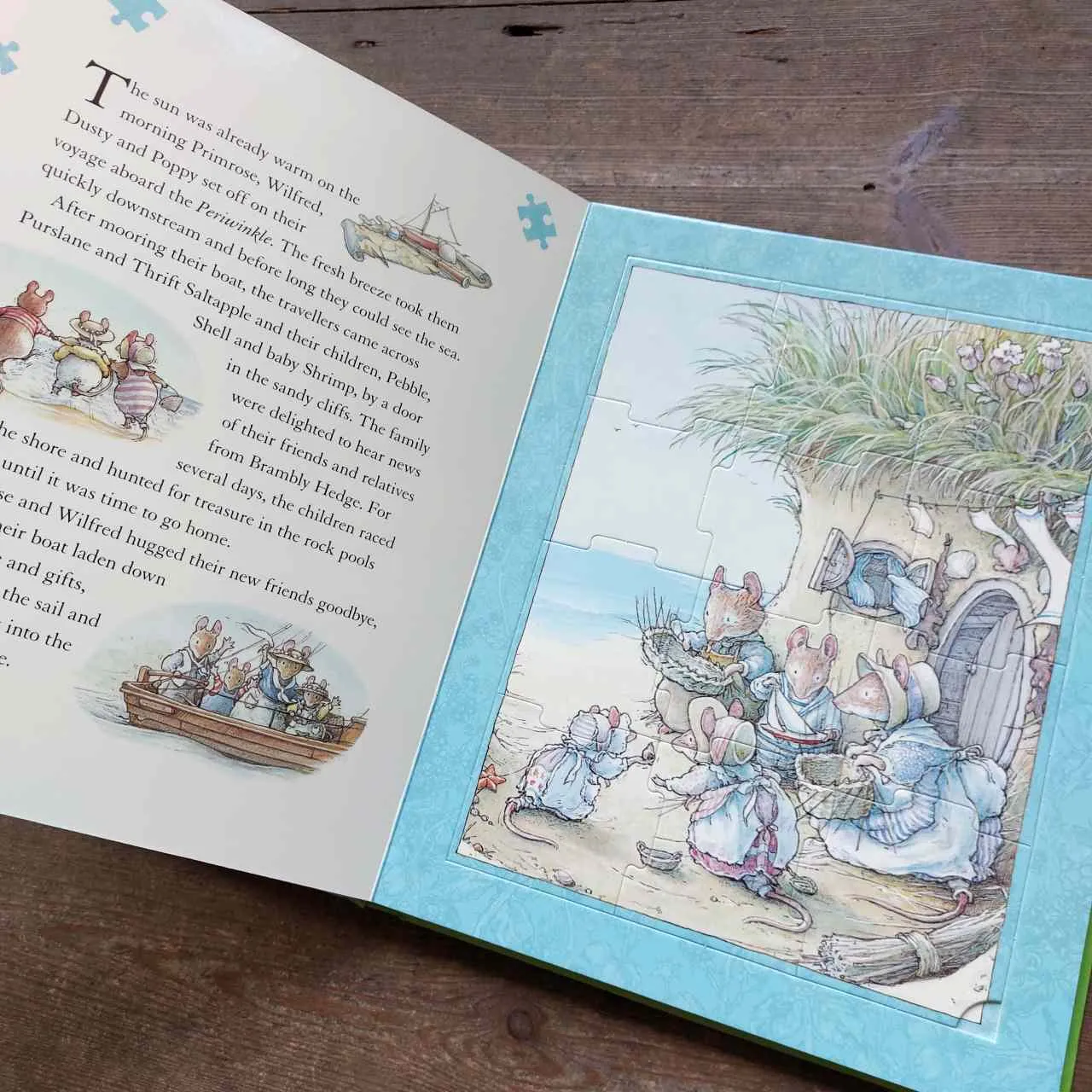 The Brambly Hedge Jigsaw Book