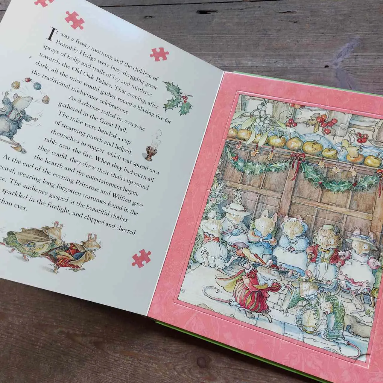 The Brambly Hedge Jigsaw Book